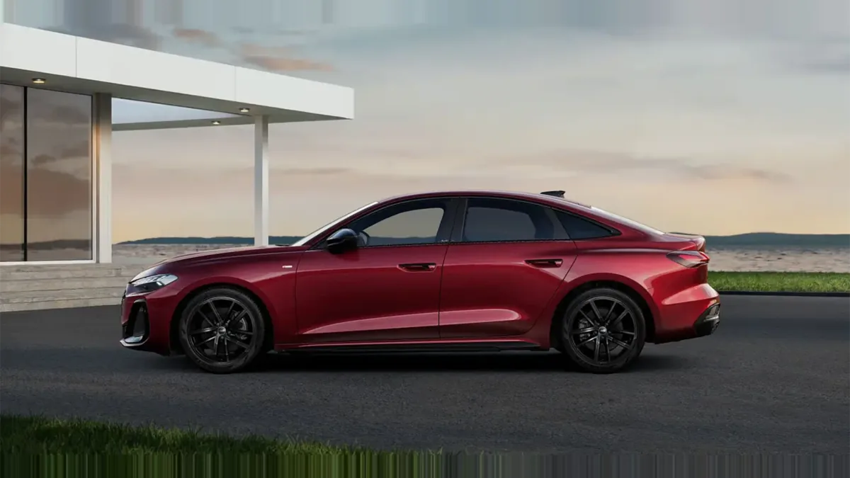 Audi A5 TDI 150kW (204CV) Black Line en renting en Elche — Lateral