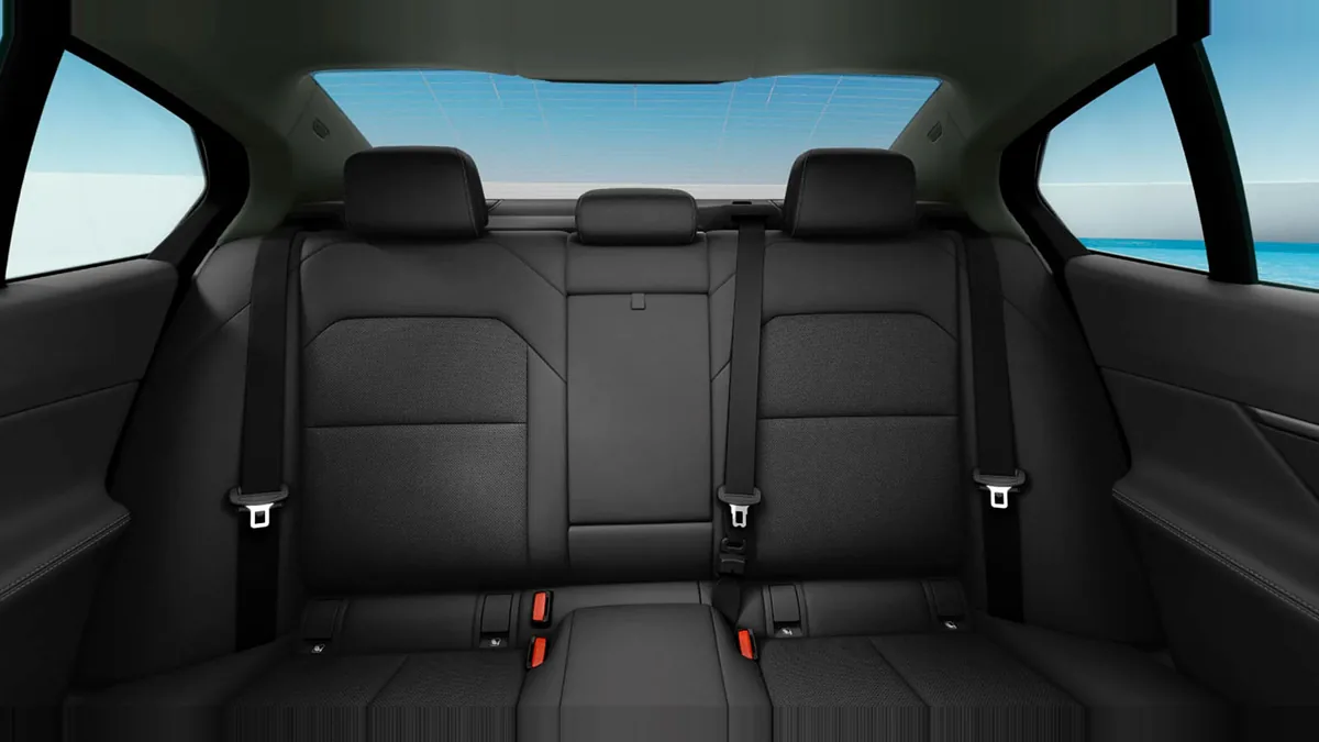 BMW Serie 5 520d en renting en Elche — Interior