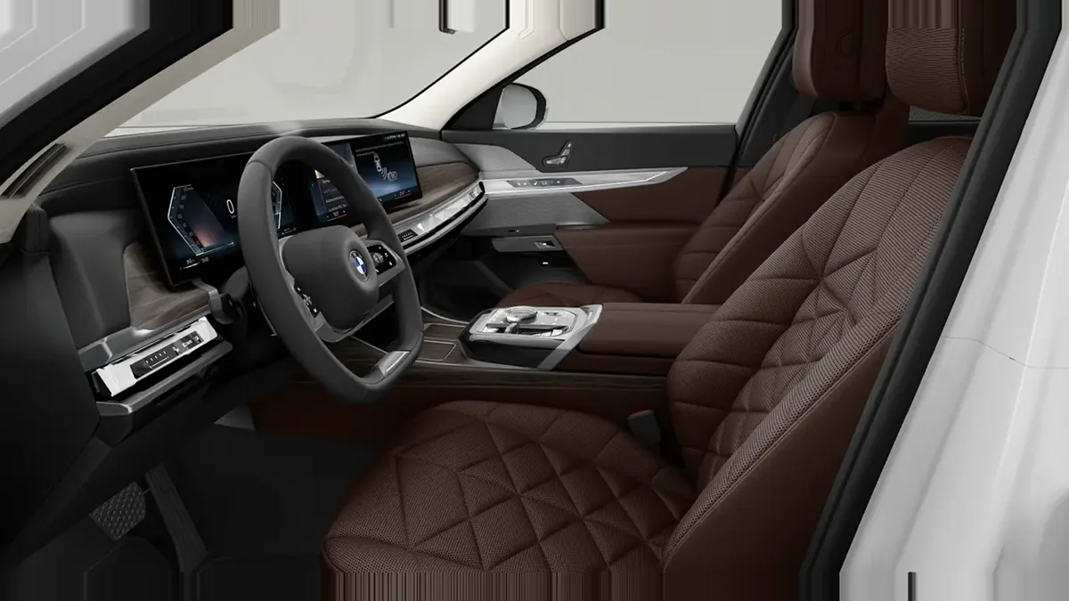 BMW Serie 7 740d xDrive en renting en Elche — Interior