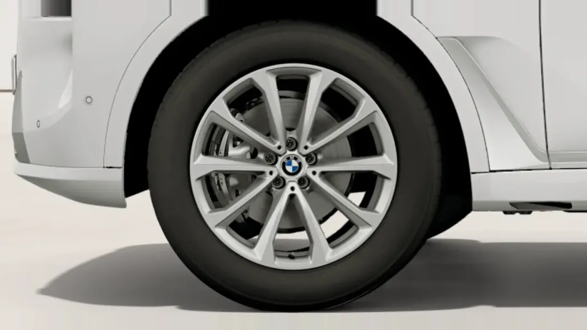 BMW X7 xDrive40i en renting en Elche — vista 6