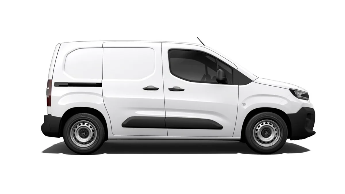 Citroën ë-Berlingo Van Talla M en renting en Elche — Lateral