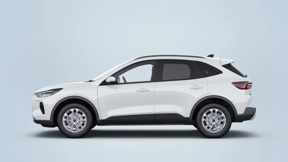 Ford Kuga MCA Titanium 2.5 Duratec PHEV 243CV Auto en renting en Elche — Trasera