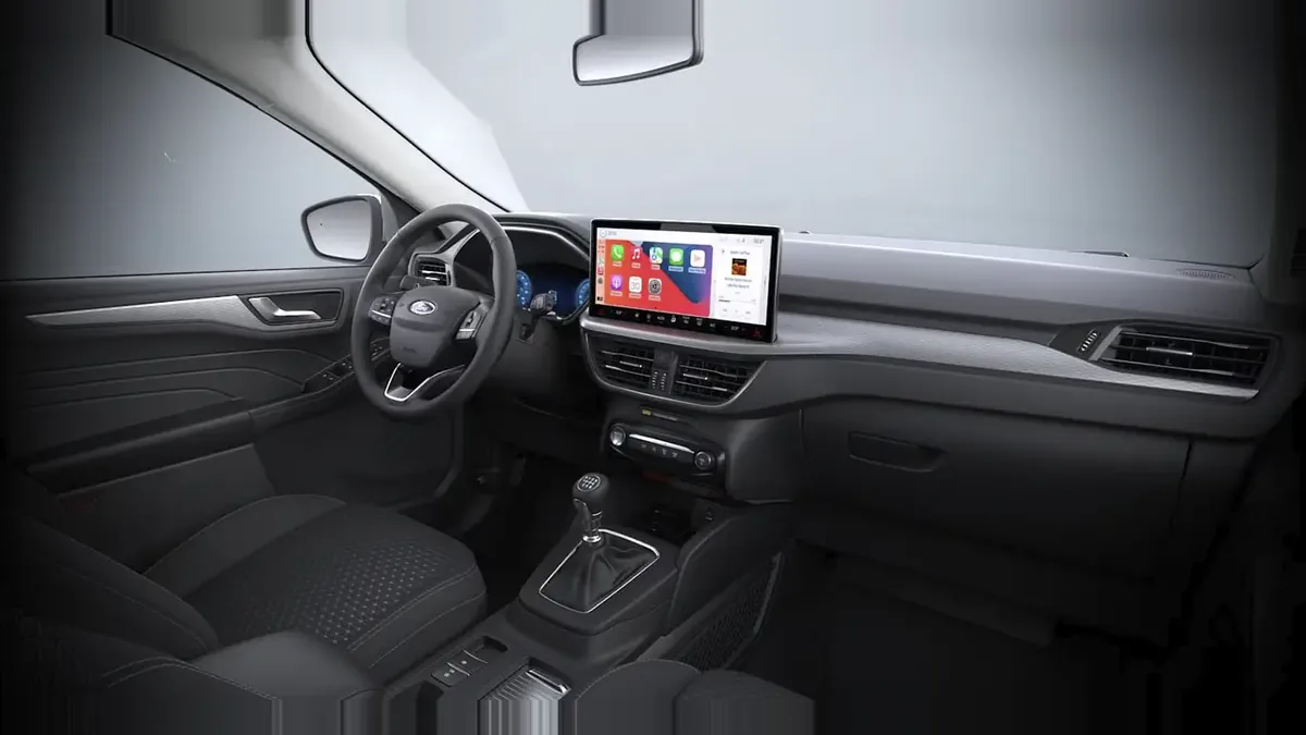 Ford Kuga Titanium 1.5 Ecoboost 150CV III en renting en Elche — Interior