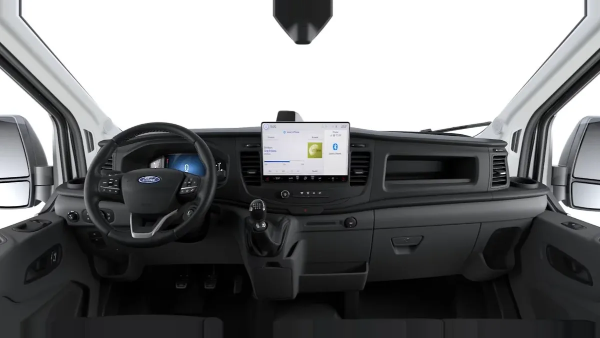 Ford TRANSIT 350 L2 Trend N1 EcoBlue 96kW FWD en renting en Elche — Interior