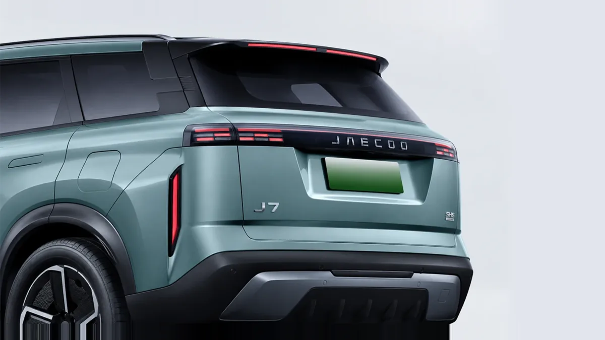 Jaecoo 7 PHEV Business 1.5 TGDI 205kW (279CV) FWD MA en renting en Elche — Lateral