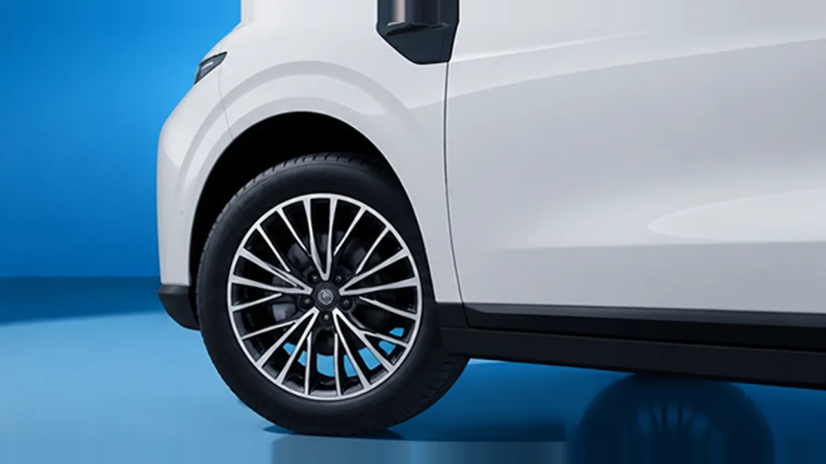Leapmotor B10 BEV 56.2kWh LifePro AT en renting en Elche — vista 6