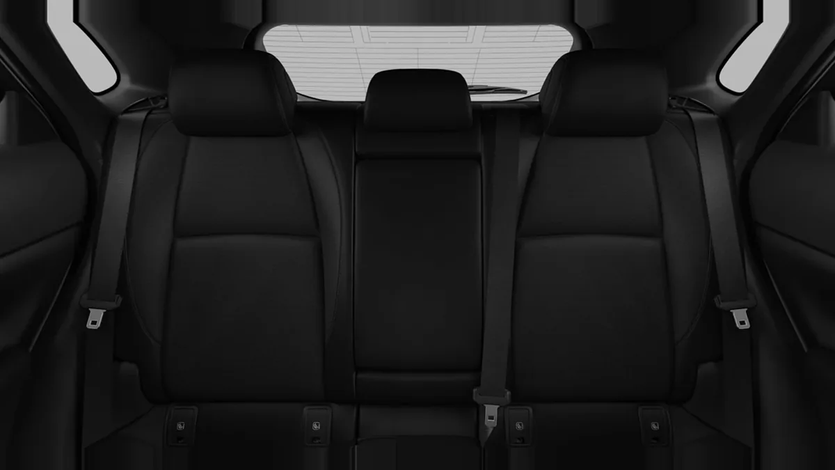 Mazda CX-30 e-SKYACT G MHEV Centre-Line en renting en Elche — Interior