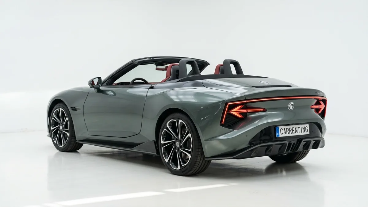 MG Cyberster Trophy Single Motor en renting en Elche — Lateral