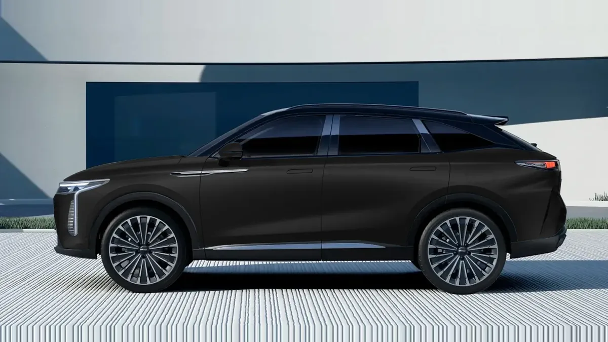 Omoda 9 SHS Premium 1.5 TGDI 3DHT 395kW (537CV) AWD MA en renting en Elche — Delantera