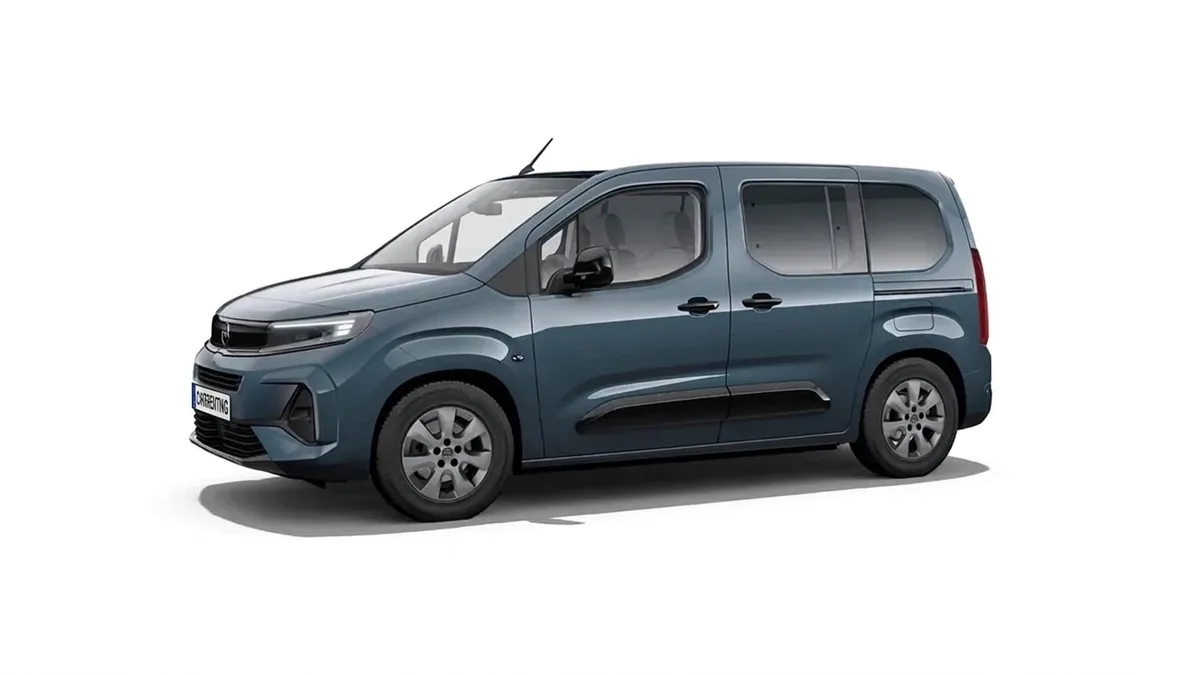 Opel COMBO ULTIMATE 1.5 TD 130CV S/S AT8 (AUTOMÁTICO) en renting en Elche — Lateral