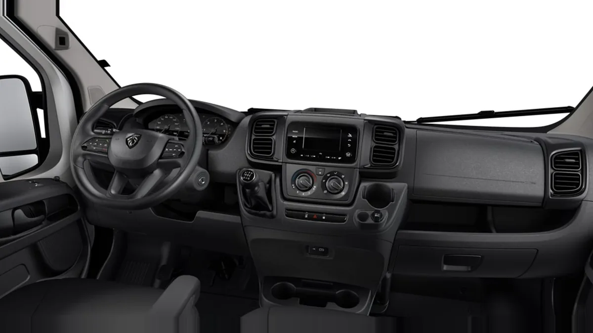 Peugeot Boxer Caja Paquetera Portón L3 3.5T Max BlueHDi 180 S&S 6vel en renting en Elche — Delantera