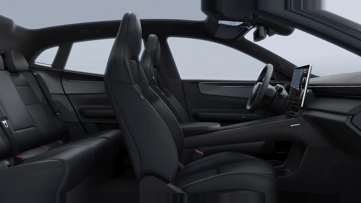 Polestar 4 Long Range Single 200kW en renting en Elche — Interior