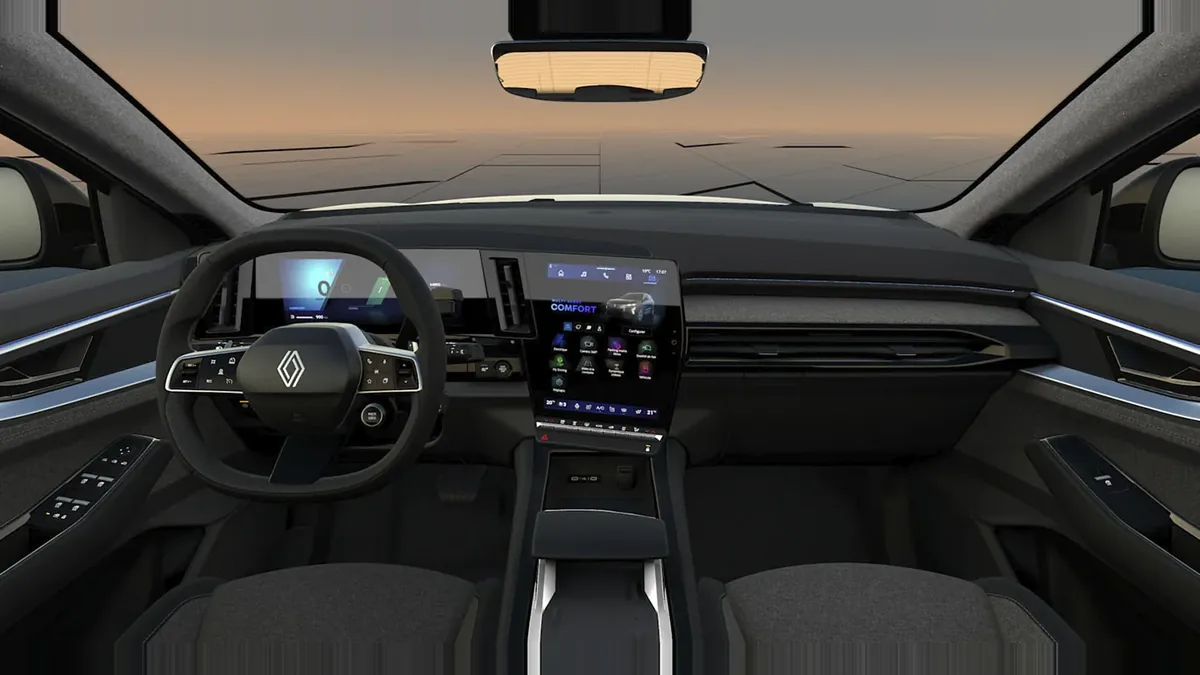Renault Austral 1.3 TCe Mild Hybrid Techno 150CV en renting en Elche — Delantera