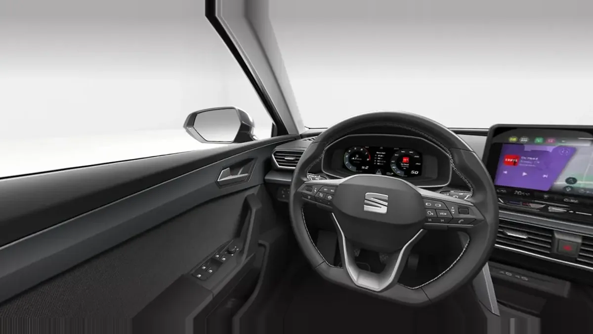 SEAT León 2.0 TDI Style XL Fleet Pack en renting en Elche — Interior