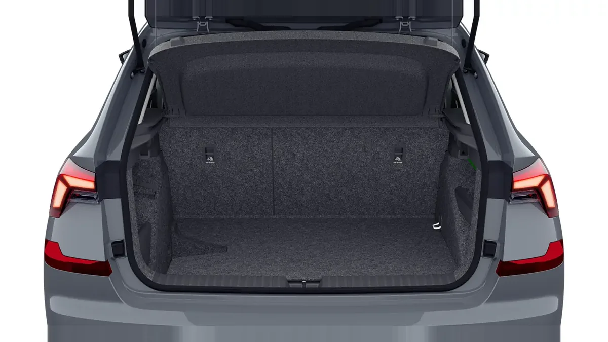 Škoda Kamiq 1.5 TSI DSG Selection en renting en Elche — vista 12