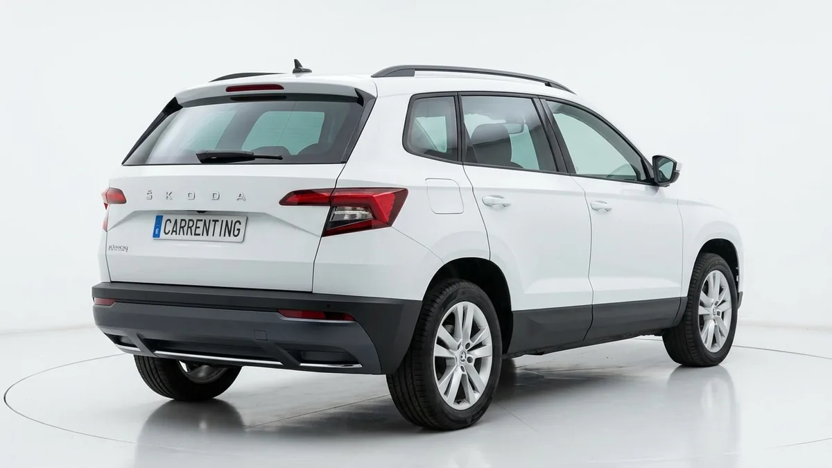 Škoda Karoq Selection 2.0 TDI DSG en renting en Elche — Interior