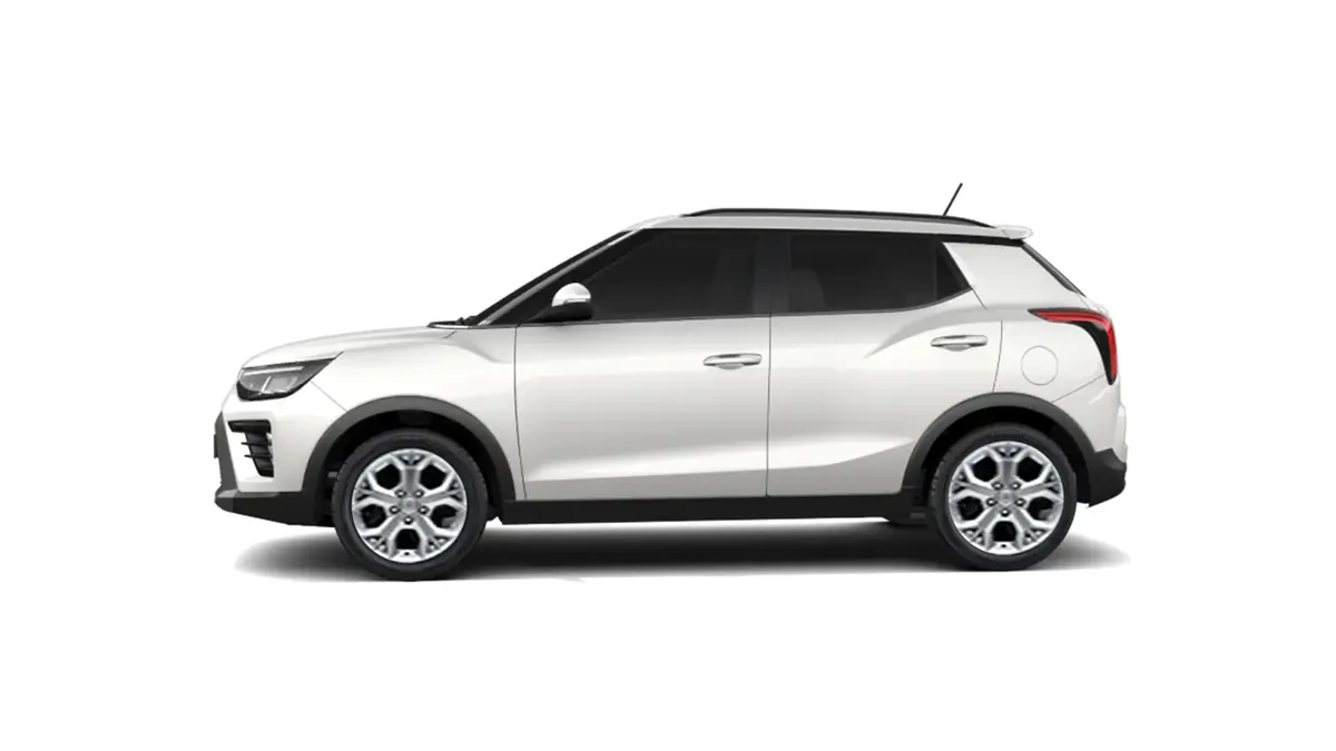 KGM Tívoli G15 Urban Plus 4x2 en renting en Elche — Trasera