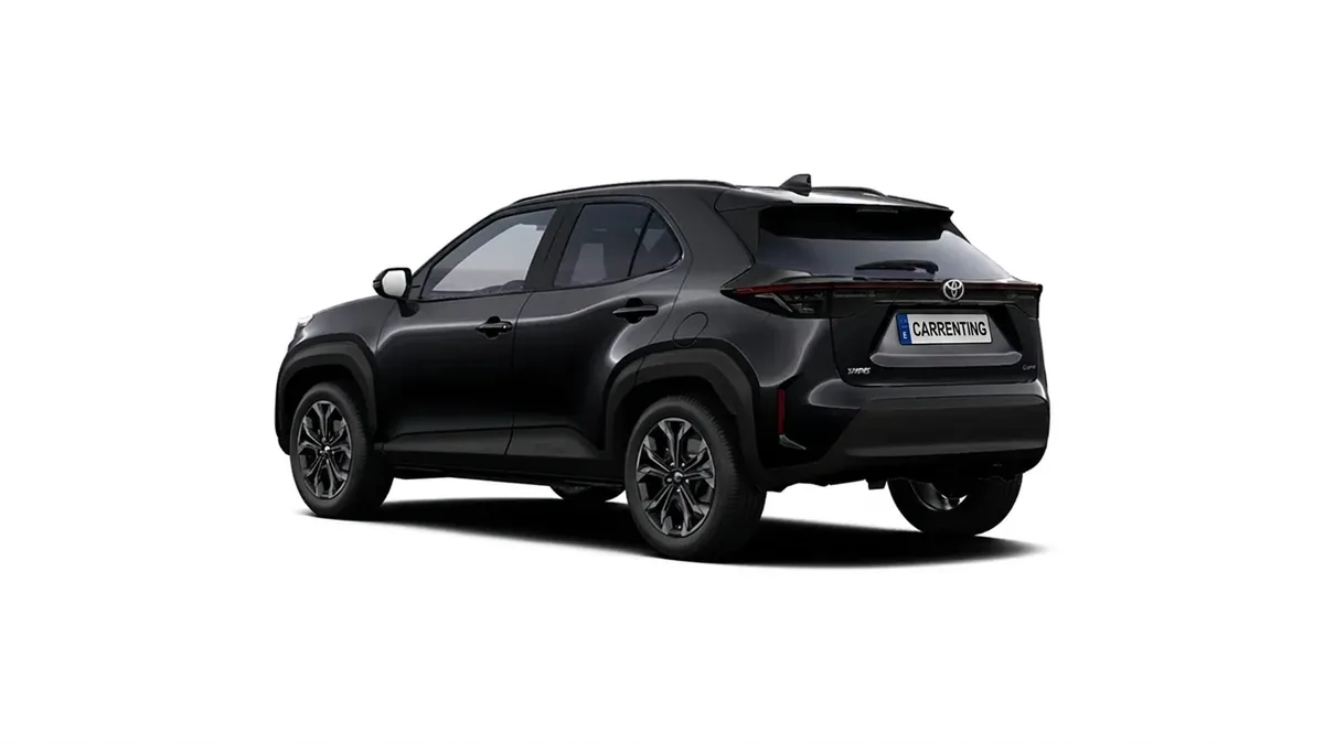 Toyota Yaris Cross 130H e-CVT 5P Active en renting en Elche — vista 13