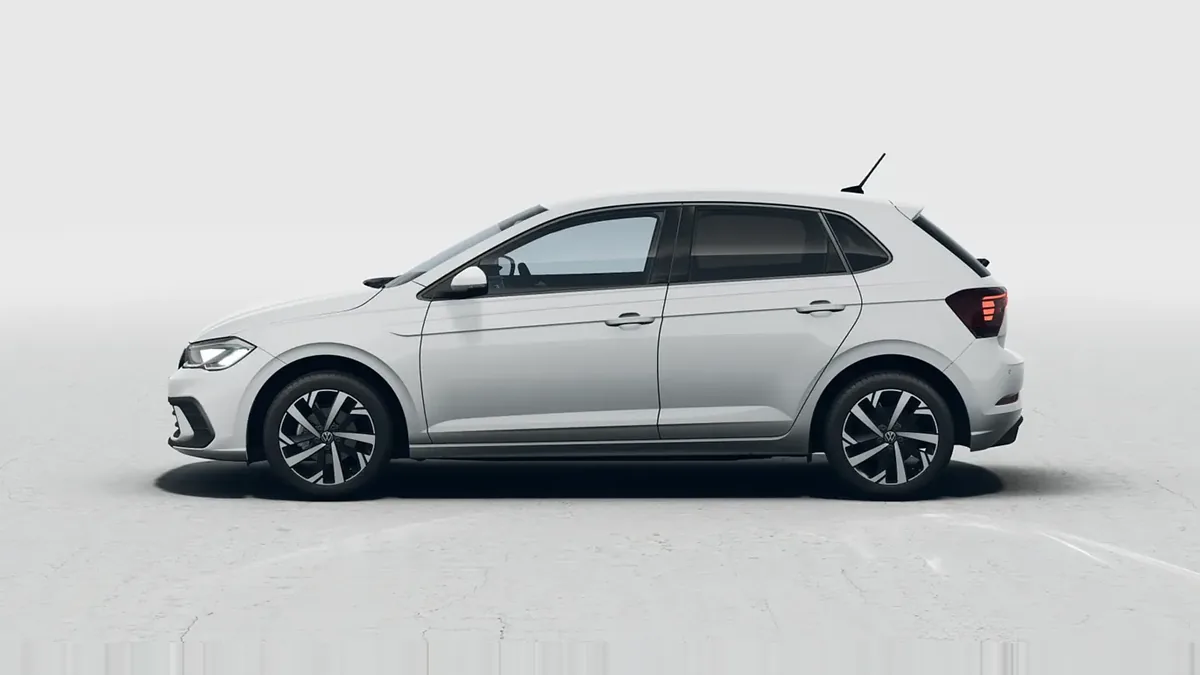 Volkswagen Polo Más 1.0 TSI 70kW (95CV) DSG en renting en Elche — Trasera