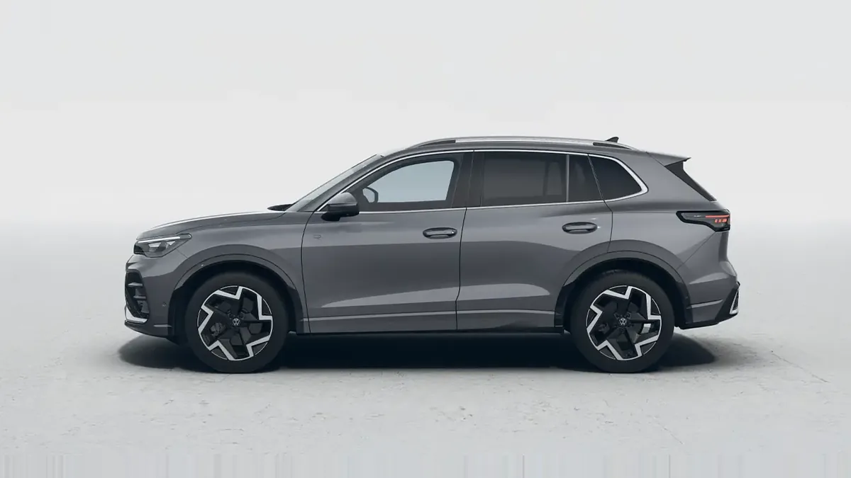 Volkswagen Tiguan R-Line 2.0 TDI 110kW DSG en renting en Elche — Delantera